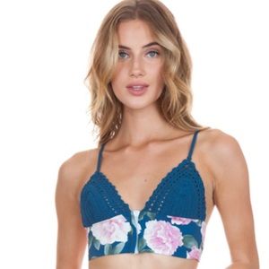 FRANKIES BIKINIS Ayla Top in Pink Peony
